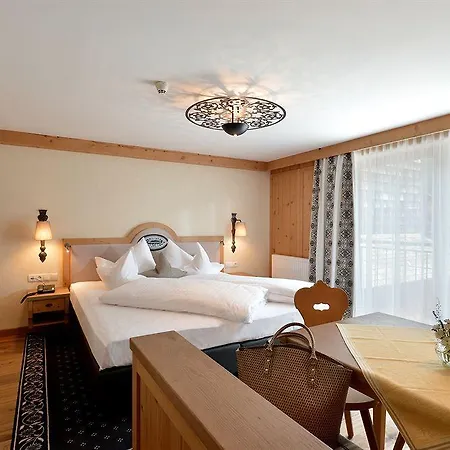 Alpenhotel Kramerwirt 4*