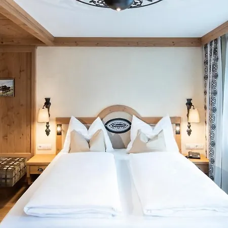 Otel Alpenhotel Kramerwirt