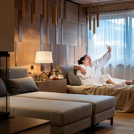 Alpenhotel Kramerwirt Otel 4*
