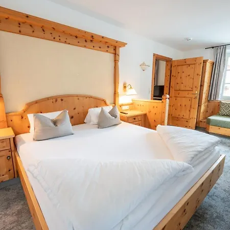 Otel Alpenhotel Kramerwirt Mayrhofen