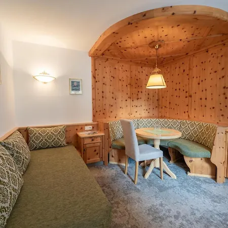Alpenhotel Kramerwirt Otel
